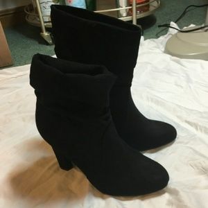 New Express Slouch Foldover Booties in Black